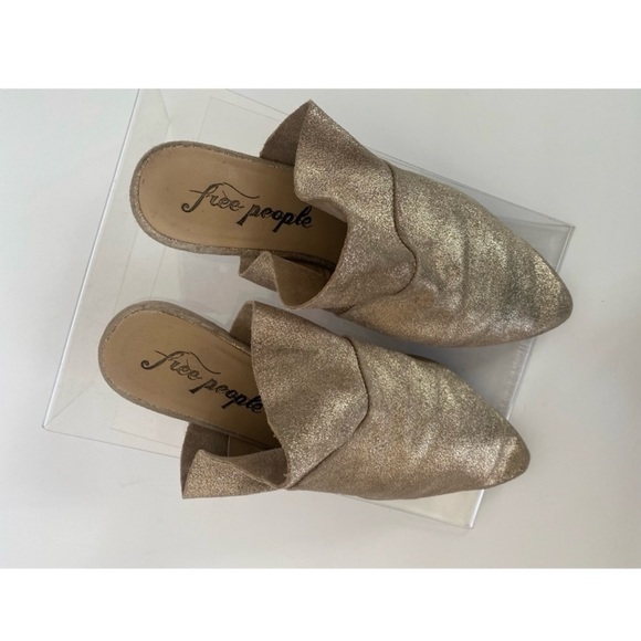 Free People  - Sienna Slip On Mule - Picture 3 of 7